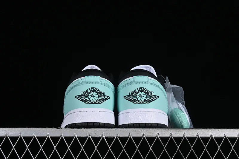 All categories Air Jordan Jordan series basketball shoes Air Jordan 1 Low Air Jordan 1 Low AJ1 Joe 1 mint black green low-top cultural basketball shoes 553558-131